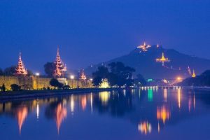 မန္တလေးမြို့ရဲ့ အထင်ရှားဆုံးနေရာ ၁၀ ခု (သမိုင်း၊ ယဉ်ကျေးမှုနဲ့ သဘာဝအလှများ ပေါင်းစုံရာ)